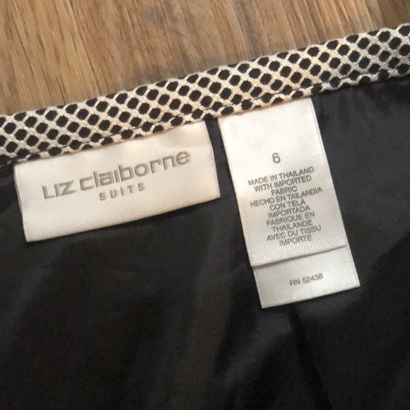 Liz Claiborne Skirt - Picture 3 of 3